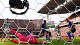 خلال مباراة البرتغال وكرواتيا (4)