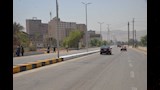 محافظ أسيوط يتفقد أعمال تطوير الطريق الدائري ويوجه بالتوسع في التشجير ورفع كفاءة الإنارة من  (9)