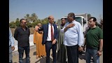محافظ أسيوط يتابع أعمال تطوير الطريق الدائري (6)