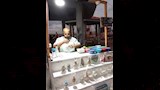 أحمد عزت يرسم من أجل ابنته (5)
