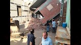 رفع أنقاض عقار قرية جفصا في الدقهلية (12)
