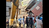 رفع أنقاض عقار قرية جفصا في الدقهلية (13)