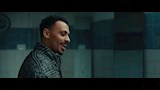 كزبرة في إعلان فيلم محمود التاني