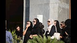 هنا الزاهد بالحجاب في جنازة والد تامر حسني
