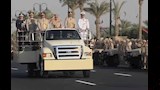 متى ارتدى الرئيس السيسي الزي العسكري منذ 2014؟