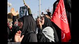 عشرات الآلاف يشيعون علي خامنئي في طهران (6)