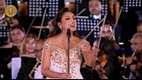 انغام تتالق بغناء اغاني وطنية (1)