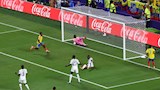 خلال مباراة كولومبيا وغانا (2)