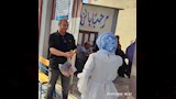 توزيع الحلوى على طلاب الثانوية العامة في بورسعيد ١