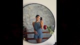 ايمان العاصي تلتقط صورة سيلفي مميزة (1)