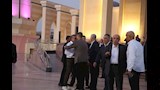 وائل جمعة وخالد مرتجي في عزاء والدة طارق قنديل