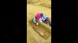 اكتشاف مقابر 