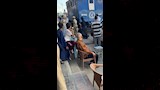  أول ظهور للمتهمتين في المشاجرة النسائية بالآلي بعد وصولهما لنيابة قنا (1)