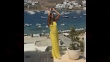 ريم سامي بفسيتان اصفر (2)