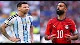 مقارنة بالأرقام بين محمد صلاح وميسي قبل مباراة مصر والأرجنتين بالمونديال