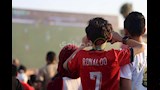 فرحة وزير الرياضة ومحافظ القاهرة بأهداف مصر في شباك الأرجنتين (4)