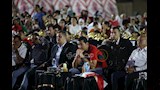 الحزن يخيم على وزير الشباب ومحافظ القاهرة بعد مغادرة المونديال (4)
