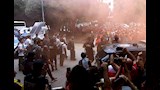 بالشماريخ والألعاب النارية.. كيف استقبل الجماهير لاعبي منتخب مصر أمام فندق الإقامة