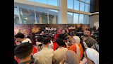 المصورين والإعلام في انتظار حضور ابطال مسلسل شمشون ودليلة (1)