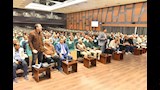 محافظ أسيوط يترأس المجلس التنفيذي ويوافق على مشروعات تعليمية جديدة ويعتمد مخططات تفصيل (20)