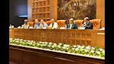 محافظ أسيوط يترأس المجلس التنفيذي ويوافق على مشروعات تعليمية جديدة ويعتمد مخططات تفصيل (15)
