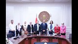 وزير العمل يسلم ماكينات خياطة للسيدات المعيلات لدعم مشروعاتهن (4)
