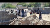 ماذا حدث للأب وابنته داخل حفرة التنقيب بأسيوط؟  (7)
