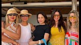 بوسي شلبي مع درة وبسمة وهبة في اليونان