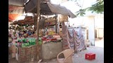 محافظ القليوبية يتفقد سوق الجسر الغربي بمدينة الخصوص (2)