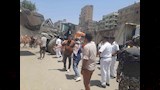 حملة مكبرة تعيد الانضباط لشارع 15 مايو في شبرا الخيمة (1)