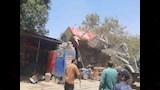 حملة مكبرة تعيد الانضباط لشارع 15 مايو في شبرا الخيمة (2)