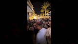 احتشاد الجمهور حول رمضان