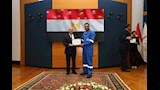 كامل الوزير يتفقد ميناء دمياط ويكرم أبطال احتواء حادث السفينة (12)