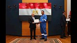 كامل الوزير يتفقد ميناء دمياط ويكرم أبطال احتواء حادث السفينة (23)