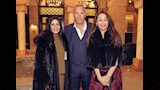 منة شلبي مع منى زكي والنجم العالمي كيفن كوستنر