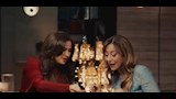 منة شلبي مع ياسمين عبد العزيز
