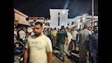 تجمعات أهالي الضحايا أمام المستشفى