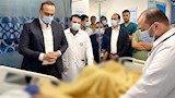 بالصور.. رئيس "الرعاية الصحية" يتفقد مصابي حادث الإسماعيلية