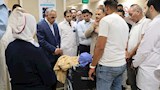 محافظا الإسماعيلية والشرقية يتفقدان حالة مصابي حادث طريق الدواويس (10)_10
