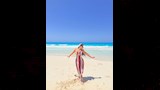 ميرهان حسين تخطف الأنظار على البحر (1)