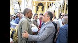 محافظ الشرقية يواسي أسر ضحايا حادث الإسماعيلية (4)_7