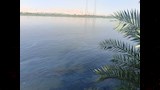 ظهور بقعة زيت في نهر النيل بالقرب من الكرنك بالأقصر (3)_3