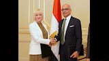 توقيع وثيقة لإنشاء حرم دولي لجامعة إكستر بمصر