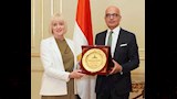 توقيع وثيقة لإنشاء حرم دولي لجامعة إكستر بمصر