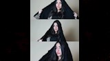 اختارت جودي ارتداء عباءة 