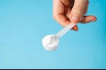 هل تناول الكرياتين يحسن صفاء الذهن والمخ؟.. مدرس صيدلة يوضح
