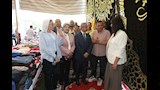 مساعدات غذائية وفحوصات مجانية (11)_11