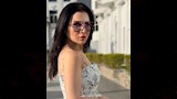مي بصيحة الفستان المنفوش