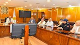 محافظ أسيوط يتابع جاهزية المنشآت التعليمية ويوجه باستكمال الخدمات