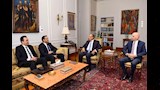 جائزة باسم دبلوماسي مصري وتدريب للصحفيين.. تفاصيل لقاء نقيب الصحفيين ووزير الخارجية اليوم